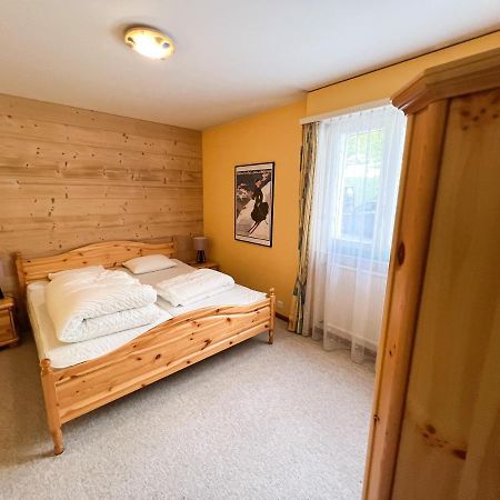קראנס-מונטנה Bel Appartement 3 Pieces Au Pied Des Pistes De Ski מראה חיצוני תמונה